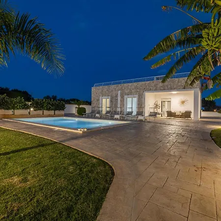 Palibella Vila